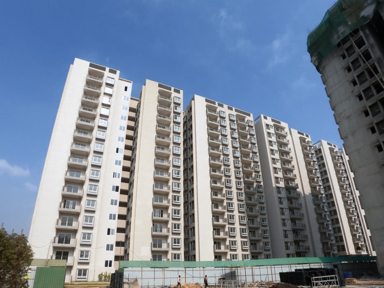Mahendra Aarya Spacious 2 and 3 BHK Apartments in Electronic City Phase 2 Bangalore