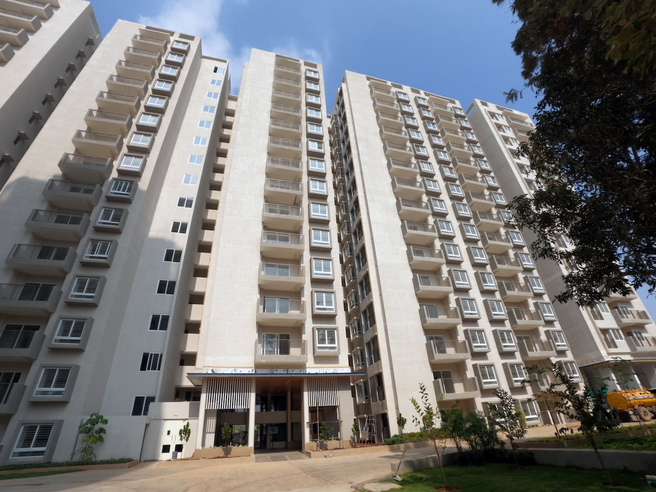 Mahendra Aarya Spacious 2 and 3 BHK Apartments in Electronic City Phase 2 Bangalore